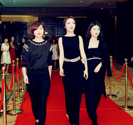 永銘國(guó)際2015年會(huì)走紅毯 永銘國(guó)際2015年會(huì)